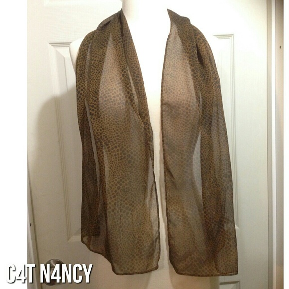 VINTAGE - Leopard Print Sheer Fancy Neck Scarf! - Picture 3 of 4